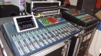 Estudio, escenario, equipo de grabación de música y mezclador